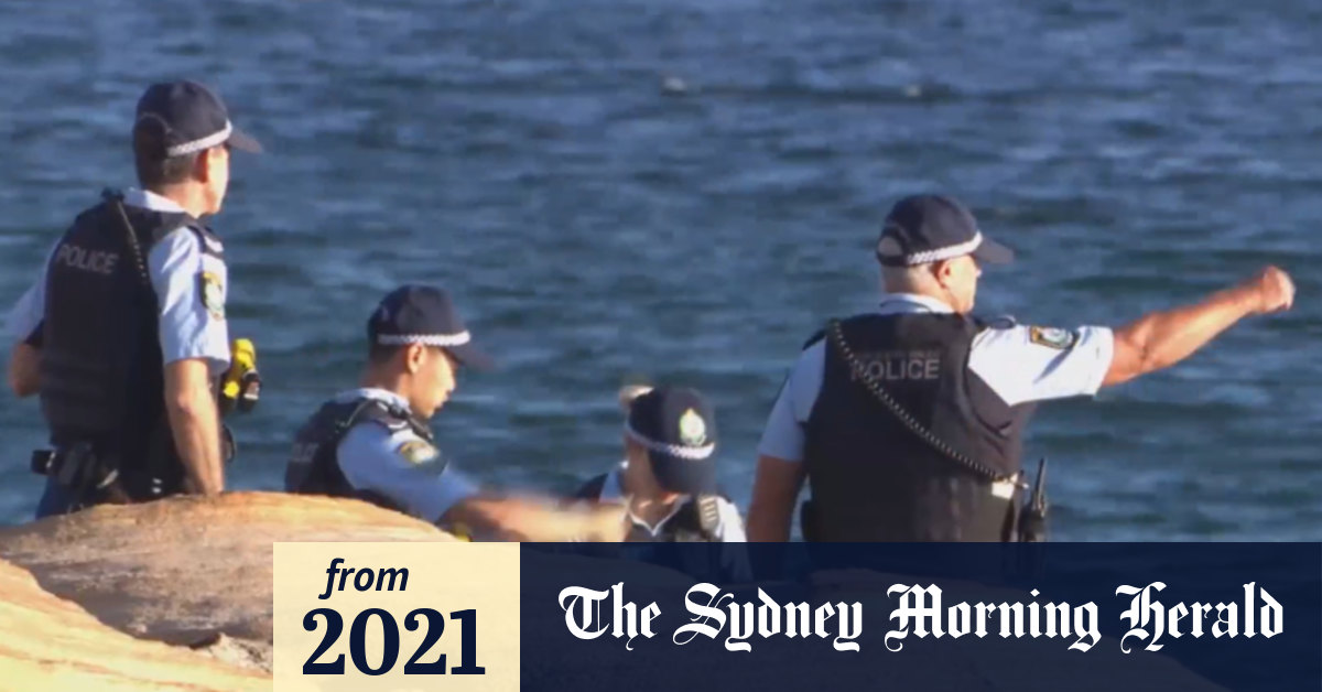 Video Reports of baby wrapped in plastic at NSW beach